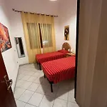 La Casa Sotto La Torre Antica
